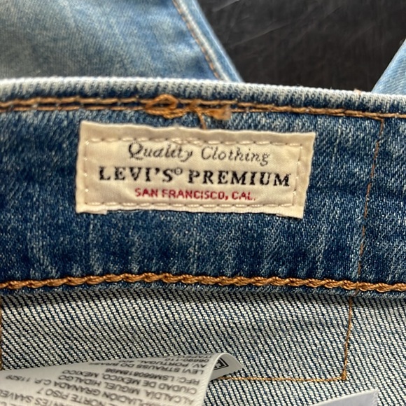 Levi’s Skinny Lot Taper Signature Factory Distressed - Picture 7 of 7